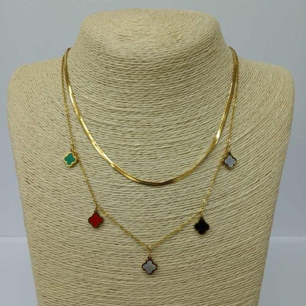 Stainless steel Women's necklace , New with tags